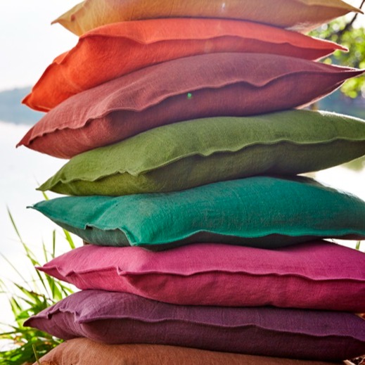 Zierkissen in verschieden Farben der Textilwerke TWB AG