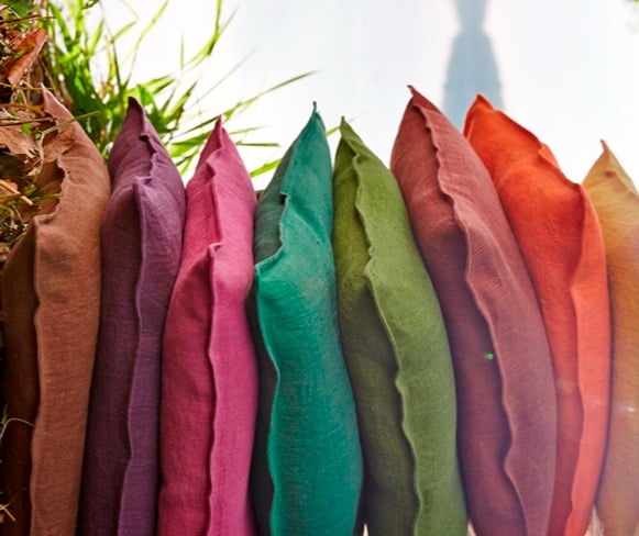 Zierkissen in verschiedenen Farben der Textilwerke TWB AG